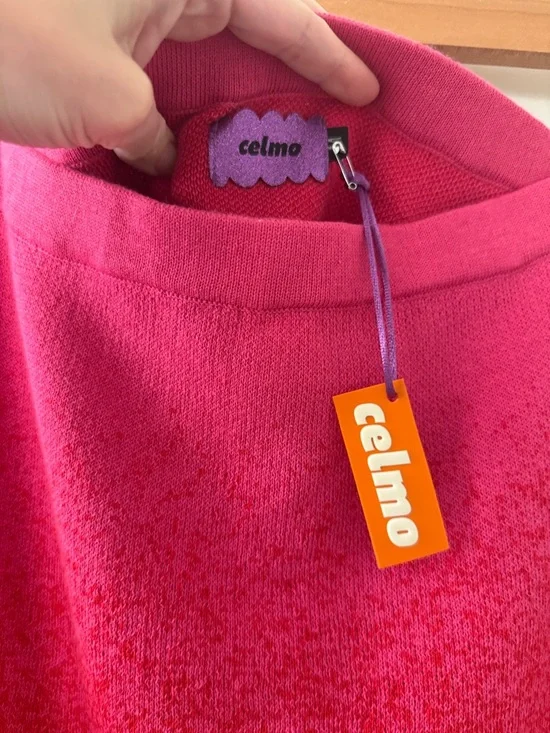 CELMO Pink & Red Knit Set - Picture 8 of 11